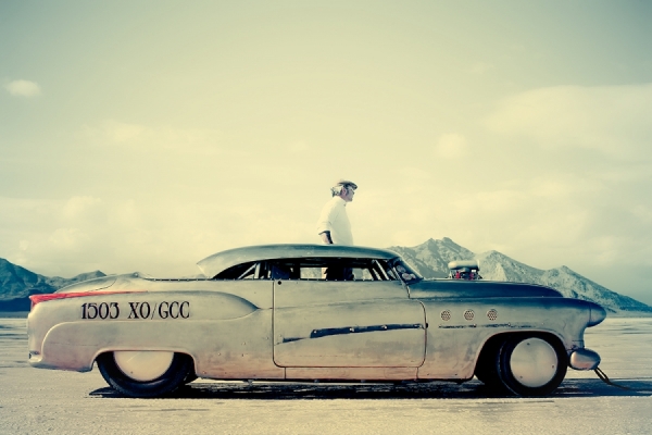 Photograph Christopher Wilson Bombshell Betty on One Eyeland